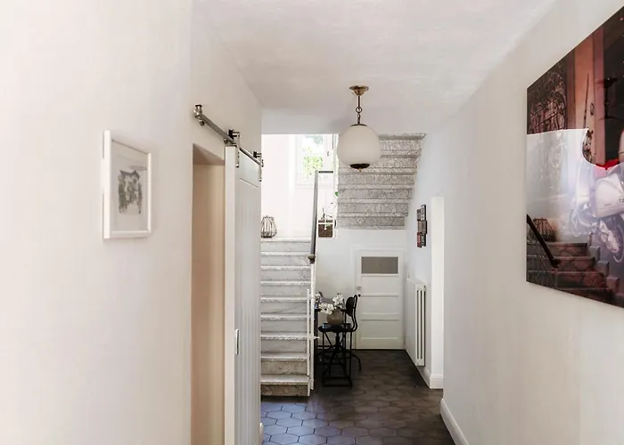 Casasco - By Myhomeincomo *