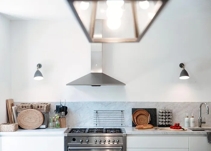 Вилла Casasco - By Myhomeincomo