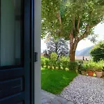 Villa Casasco - By Myhomeincomo
